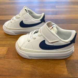 Nike Kids Court Legacy Shoe